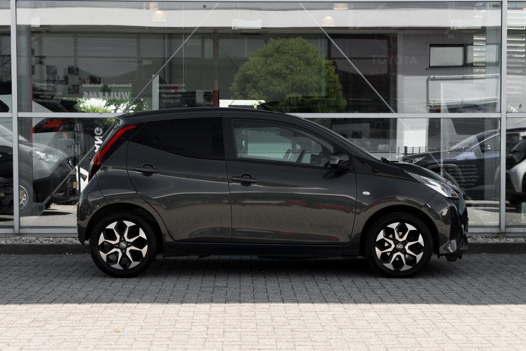 Toyota Aygo 1.0 VVT-i x-joy, Voorwielaandrijving, Stof, Gebruikt, Euro 6