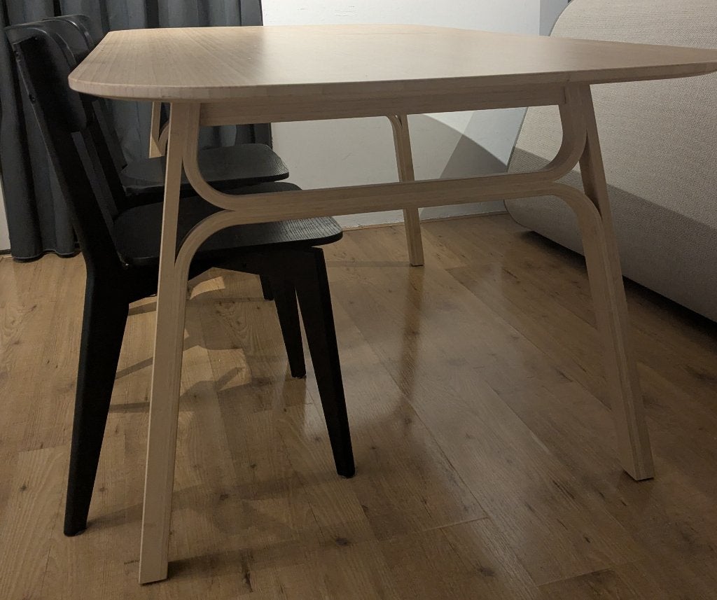 Moderne eettafel Ikea VOXLÖV + 2 stoels, Ophalen, 50 tot 100 cm, Zo goed als nieuw, 150 tot 200 cm