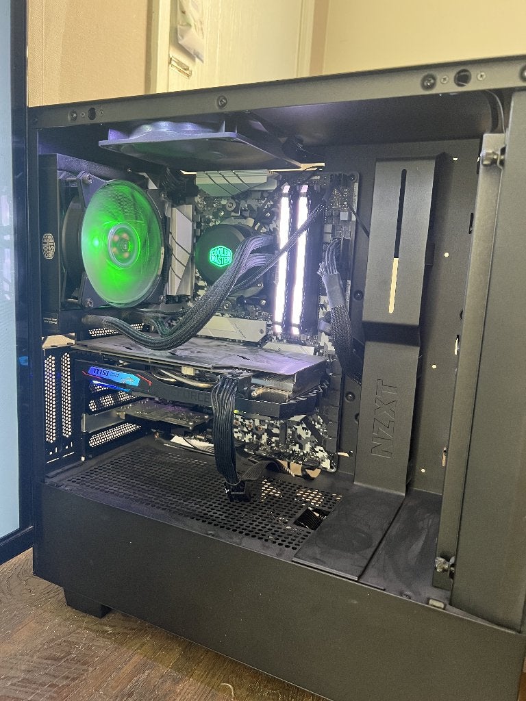 Game PC | Ryzen 7 2700X | GTX 1660 Gaming X | 16GB RGB |, Overige genres, 1 speler, Ophalen of Verzenden, Zo goed als nieuw