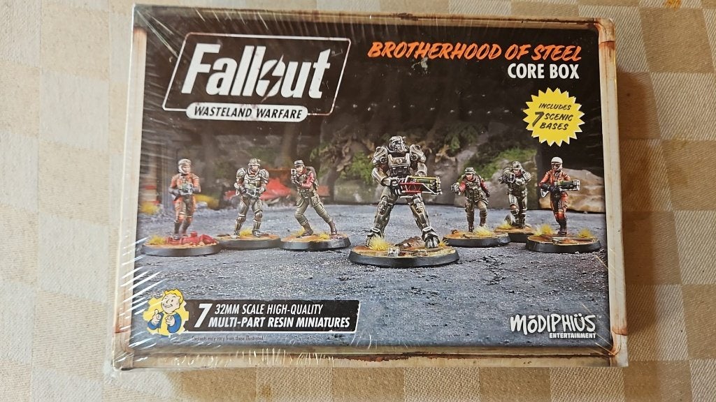 bordspel seal Fall-Out Brotherhood of Steel core set, Vijf spelers of meer, Ophalen of Verzenden, Nieuw