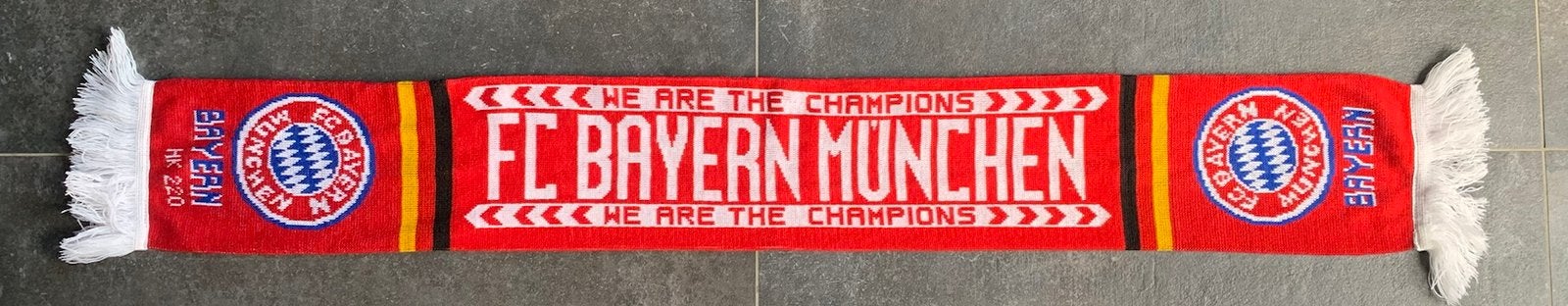 FC Bayern München Sjaal, Ophalen of Verzenden, Zo goed als nieuw, Buitenlandse clubs, Vaantje of Sjaal