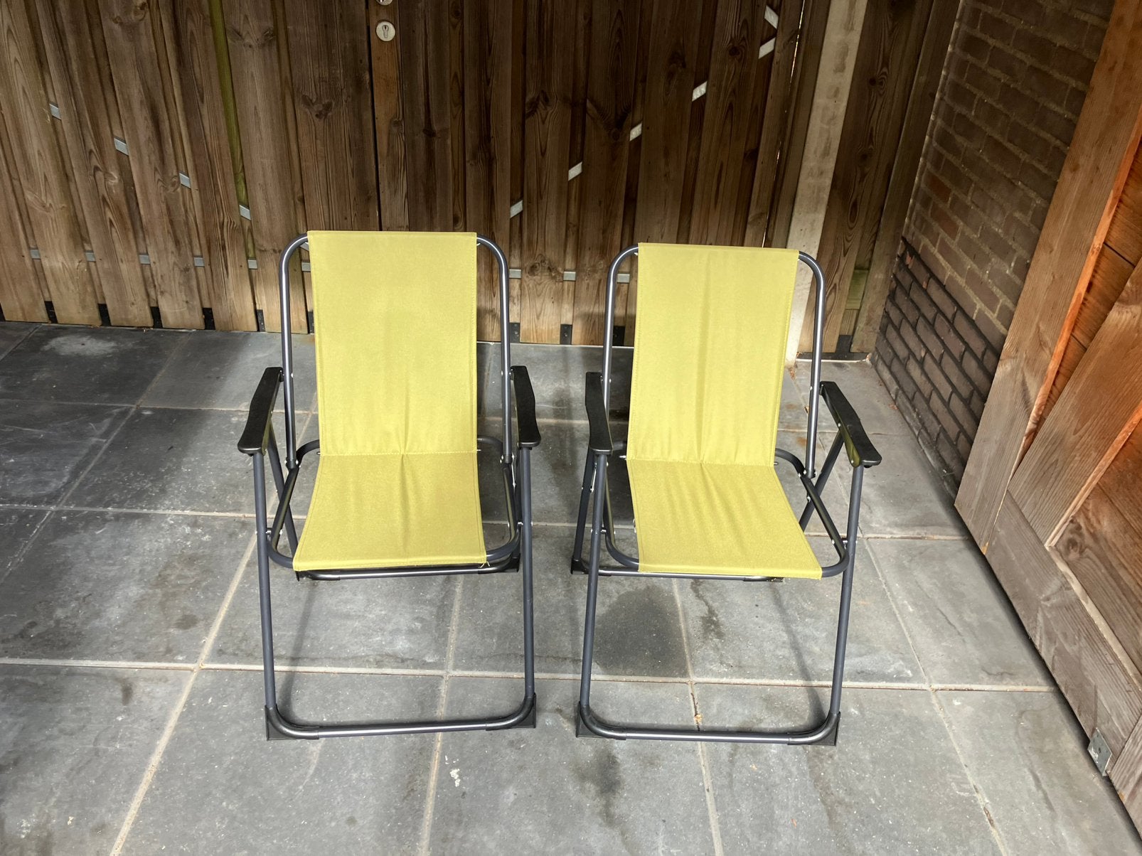 2 klapstoeltjes, Ophalen, Zo goed als nieuw, Campingstoel