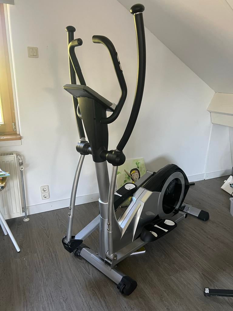 DKN Crosstrainer - Zo goed als nieuw, Ophalen, Armen, Zo goed als nieuw, Crosstrainer