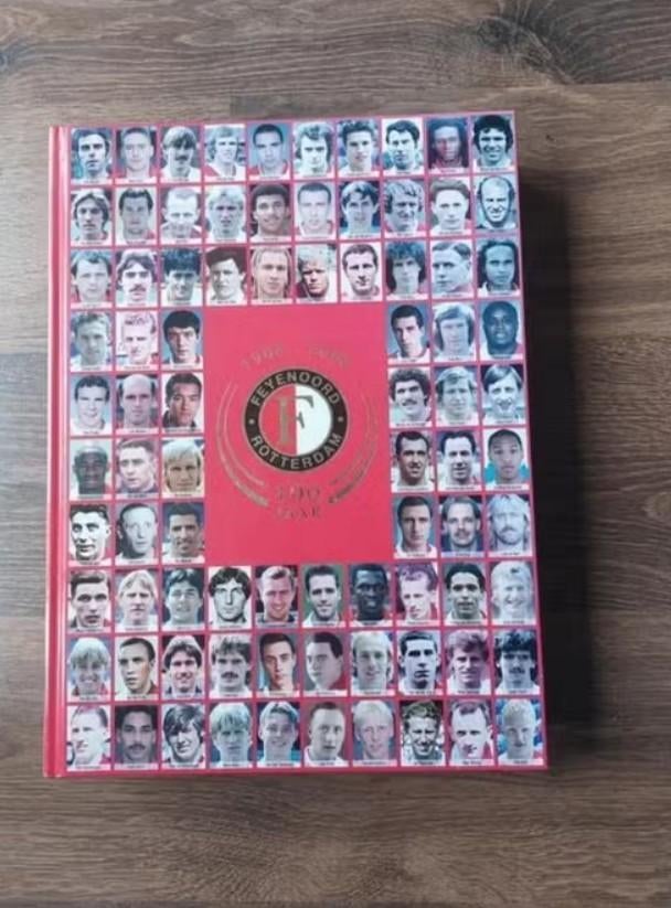 Feyenoord 100 jaar - Jubileum boek - door M. van Egmond, Ophalen of Verzenden, Zo goed als nieuw, Balsport, M. van Egmond