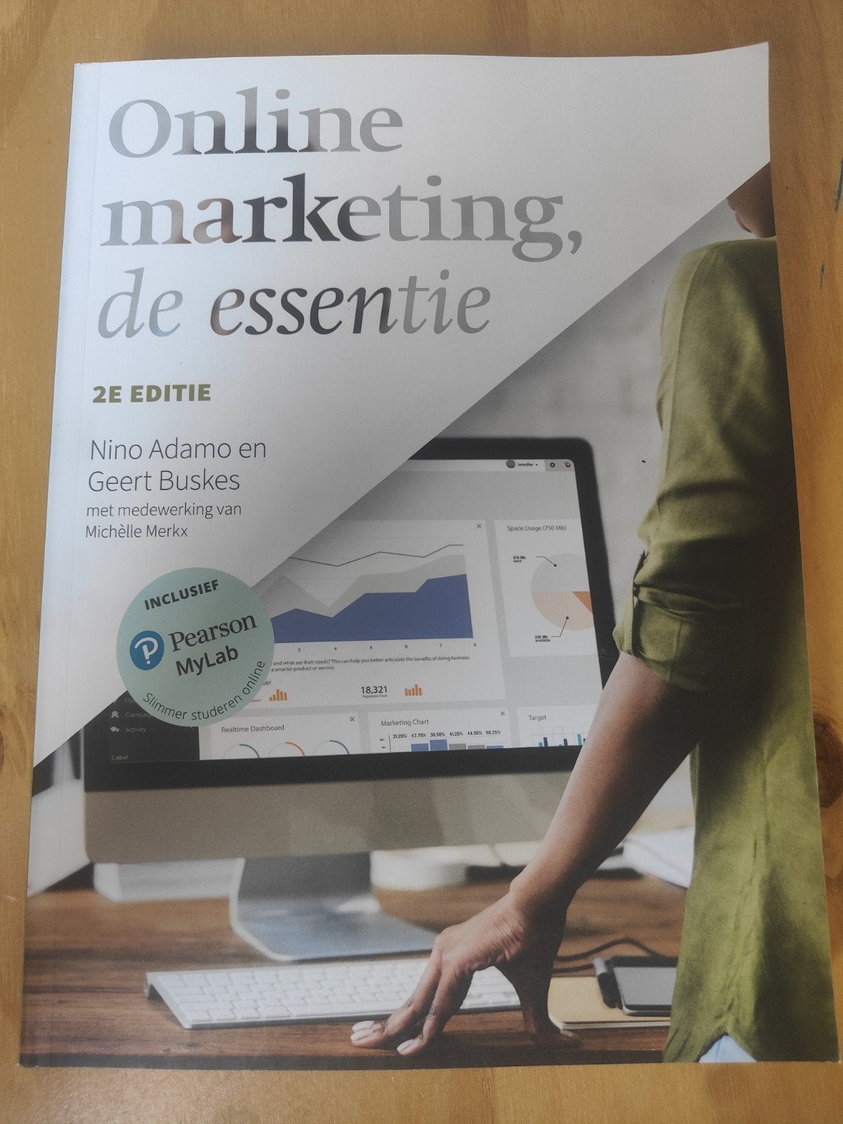 Online marketing, de essentie, 2e editie met MyLab NL, Boeken, Ophalen of Verzenden, Zo goed als nieuw, Nino Adamo; Geert Buskes