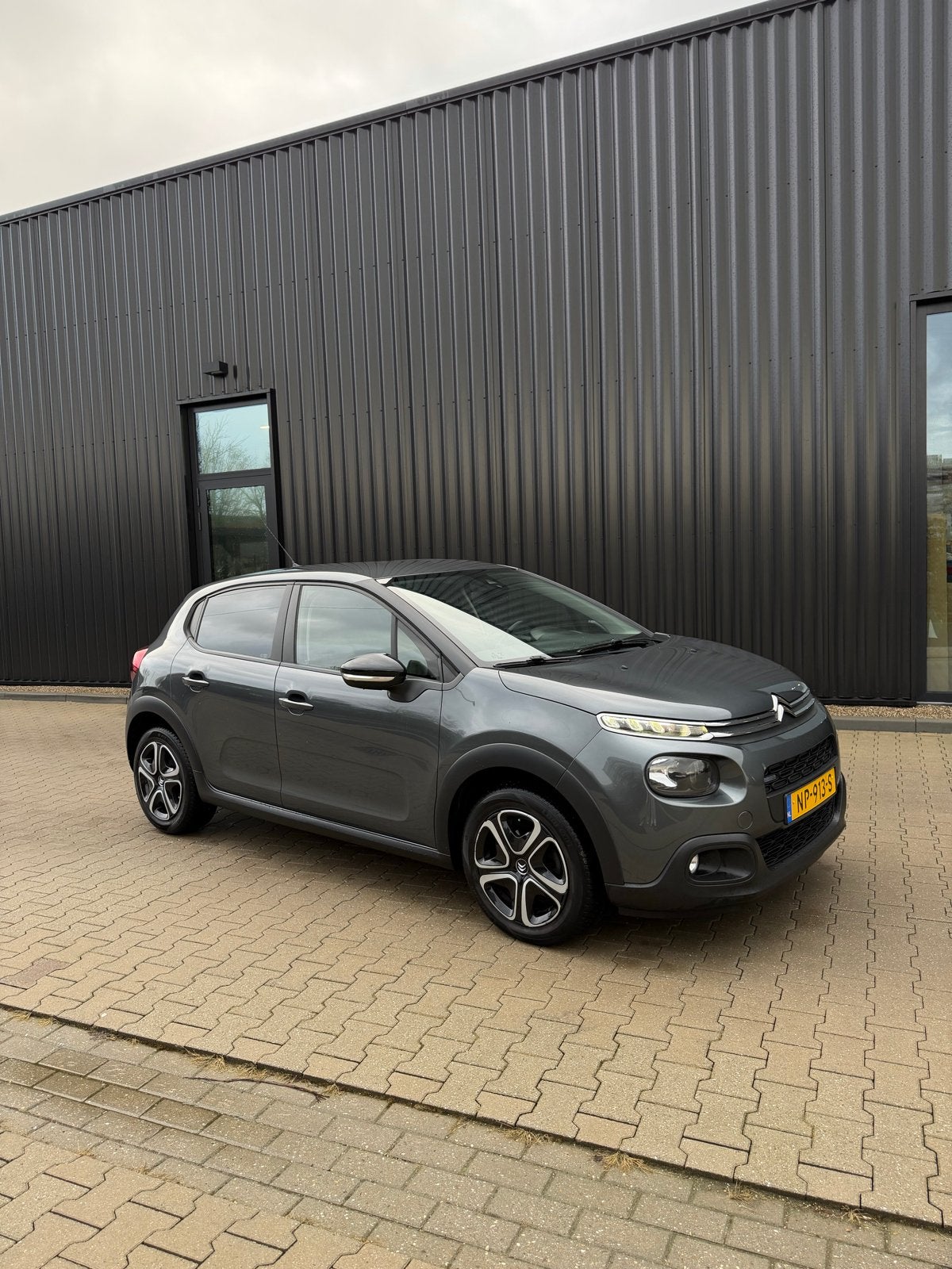 Citroën C3 1.2 Puretech 82pk 2017 Grijs, 450 kg, 40 €/maand, 1199 cc, 450 kg