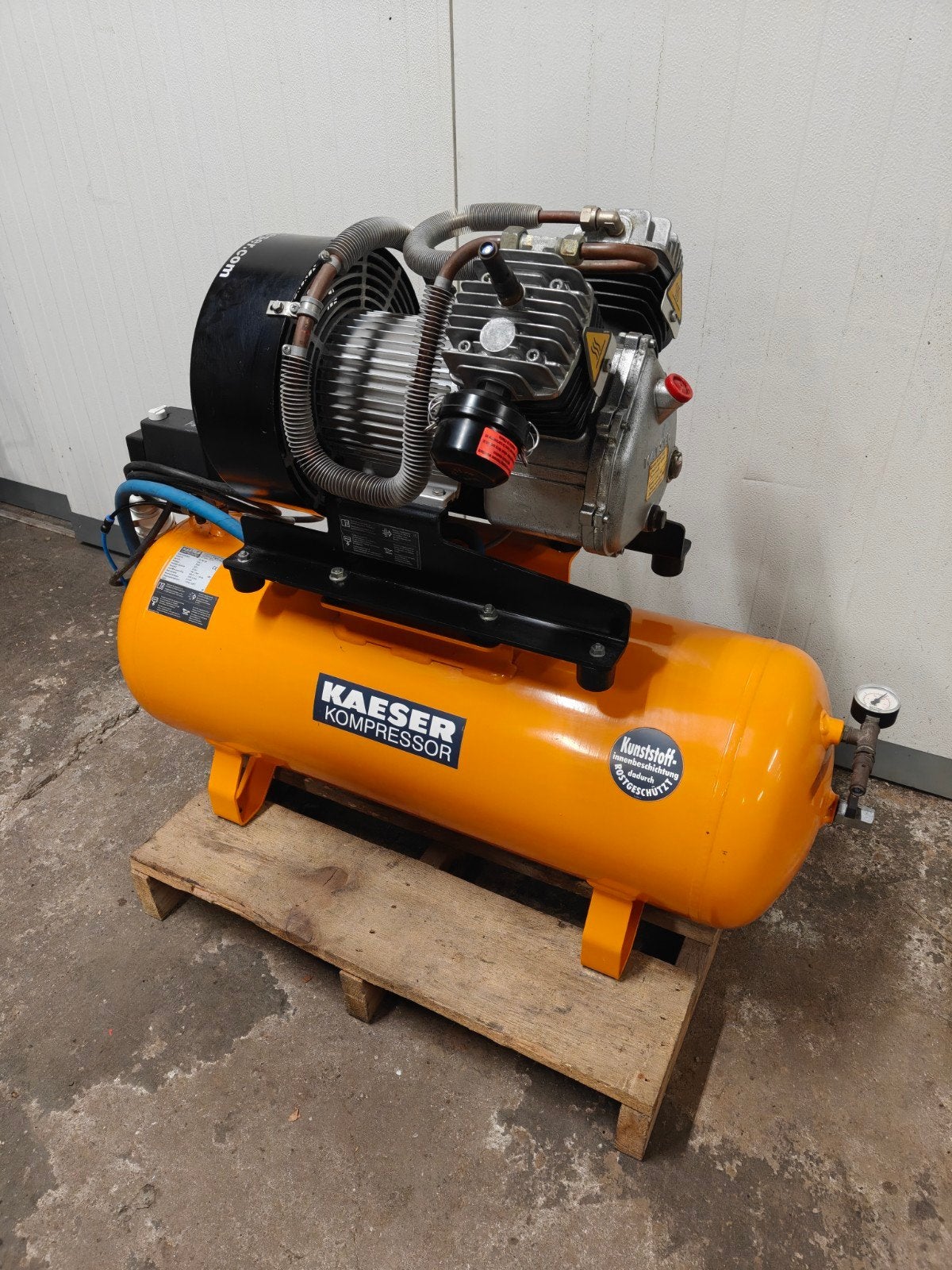 Kaeser epc 440-100 compressor 2017, Ophalen, 10 bar of meer, 400 tot 800 liter/min, Zo goed als nieuw