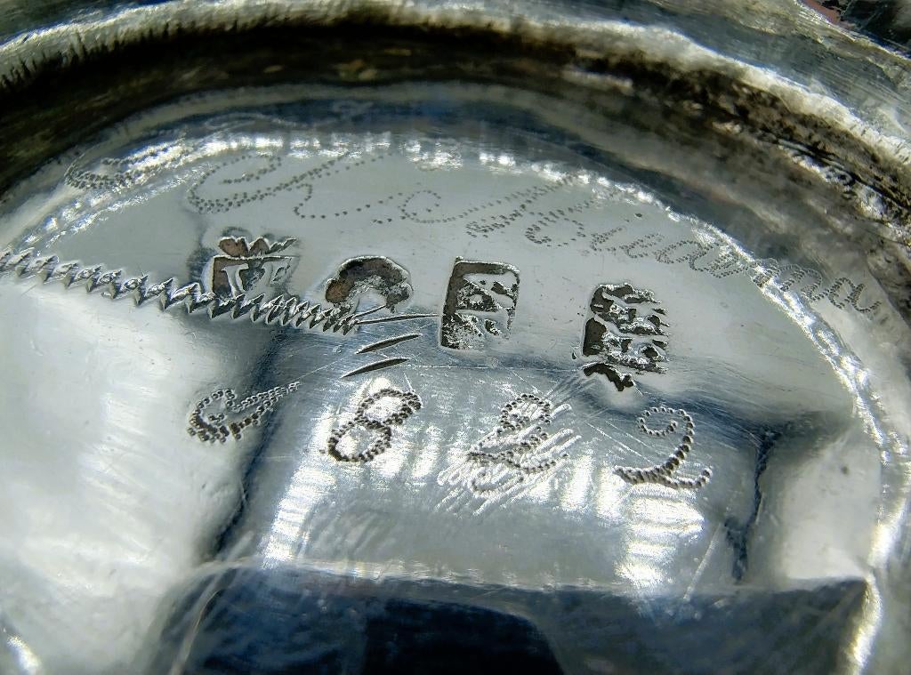 Zilveren brandewijnkom, A.P. Altena, Franeker, 1714, Antiek en Kunst, Verzenden, Zilver