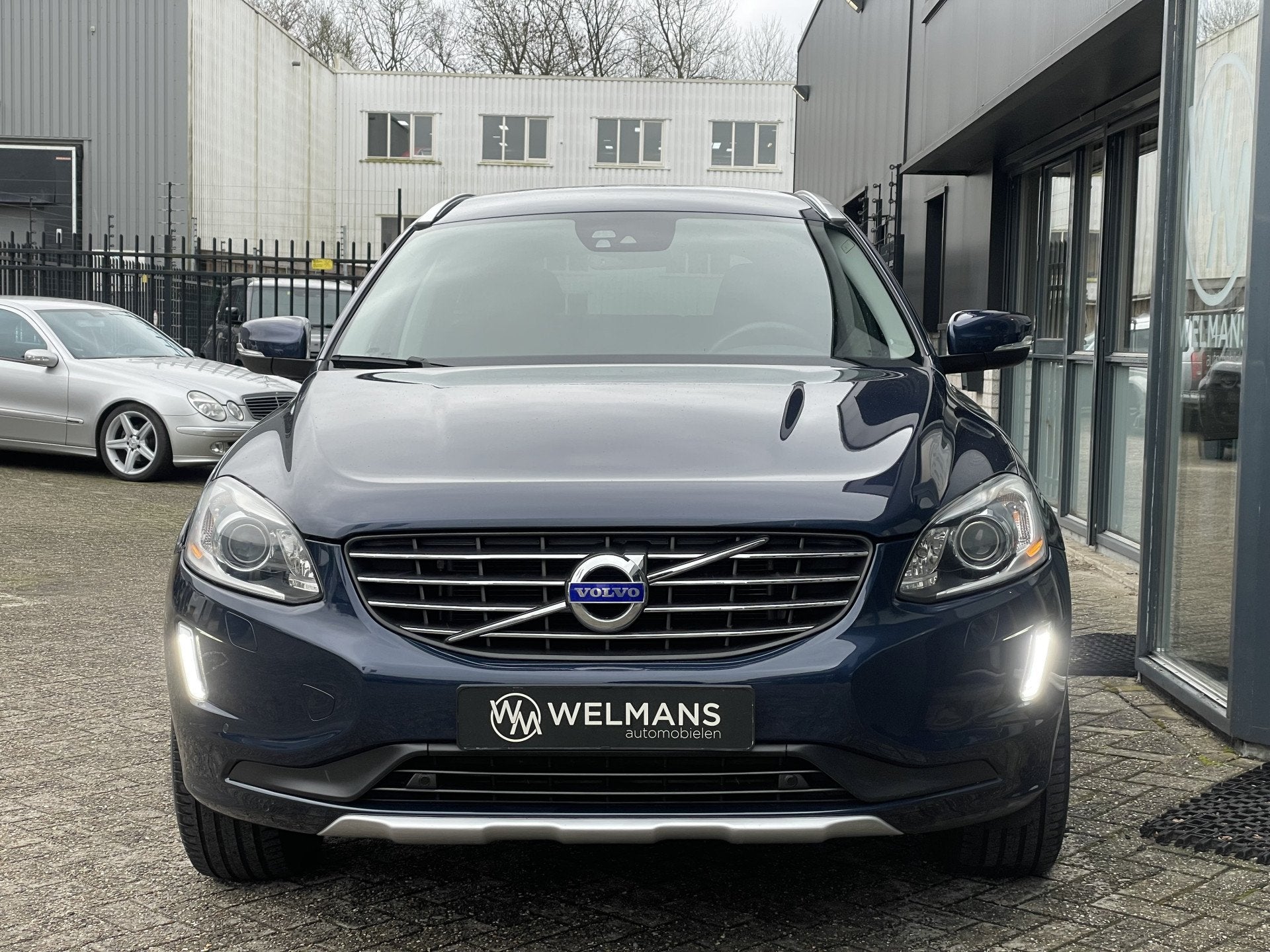 Volvo XC60 3.0 T6 AWD Summum Leder l Xenon l Dig. Dash l Stu, Auto's, Automaat, Gebruikt, 1712 kg, Blauw