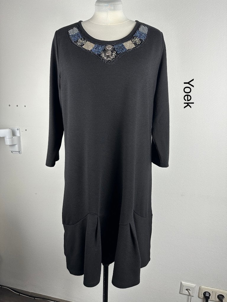 Yoek Jurk  (mt: 46/48) 12,6/9238, Kleding | Dames, Jurken, Zo goed als nieuw, Maat 46/48 (XL) of groter, Zwart, Onder de knie