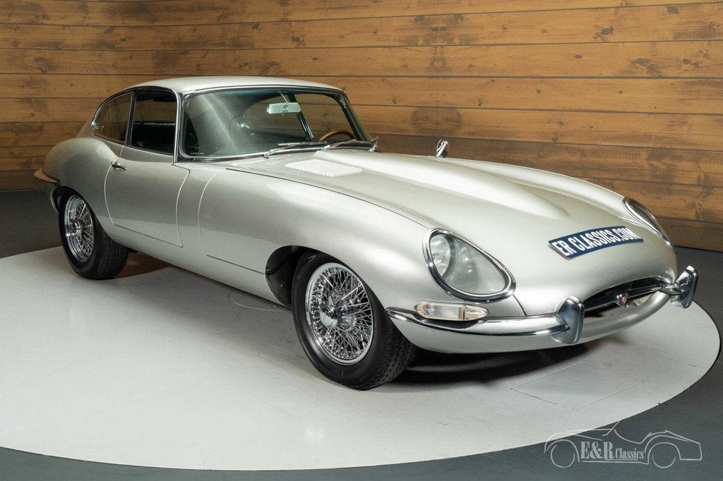 Jaguar E-type Series 1 Coupé | 1964, Auto's, Lederen bekleding, Achterwielaandrijving, Zwart, Leder