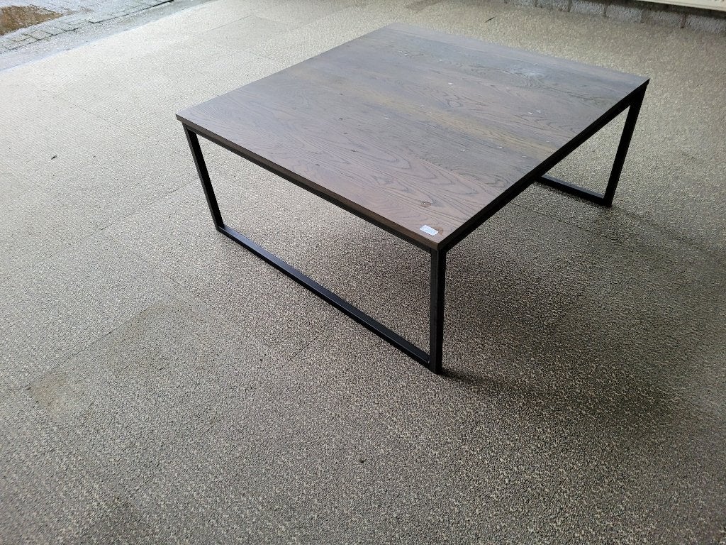 2 stuks nieuwe vergrijsde massief eiken salontafels, 100 tot 150 cm, Nieuw, Eikenhout, Vierkant