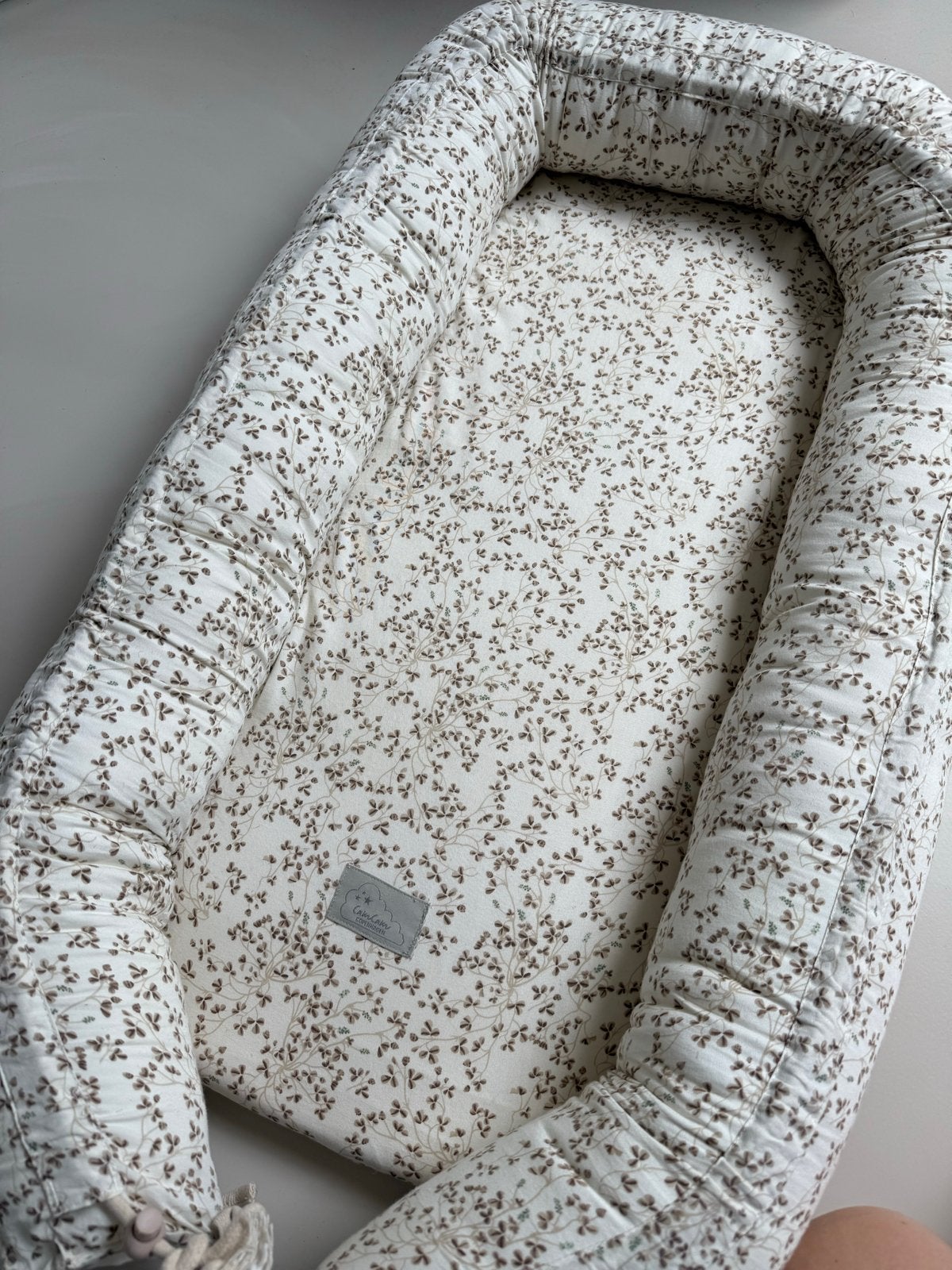 Babynestje met bloemenprint - Zo goed als nieuw, Ophalen, Zo goed als nieuw, Overige typen