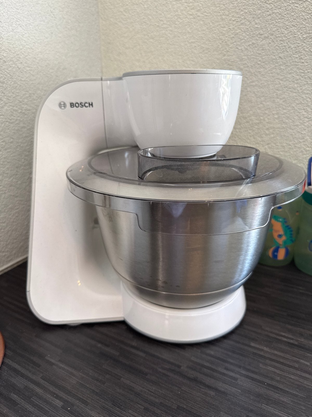Bosch MUM5 Keukenmachine met diverse accessoires, Ophalen, 4 liter of meer, 3 snelheden of meer, Zo goed als nieuw