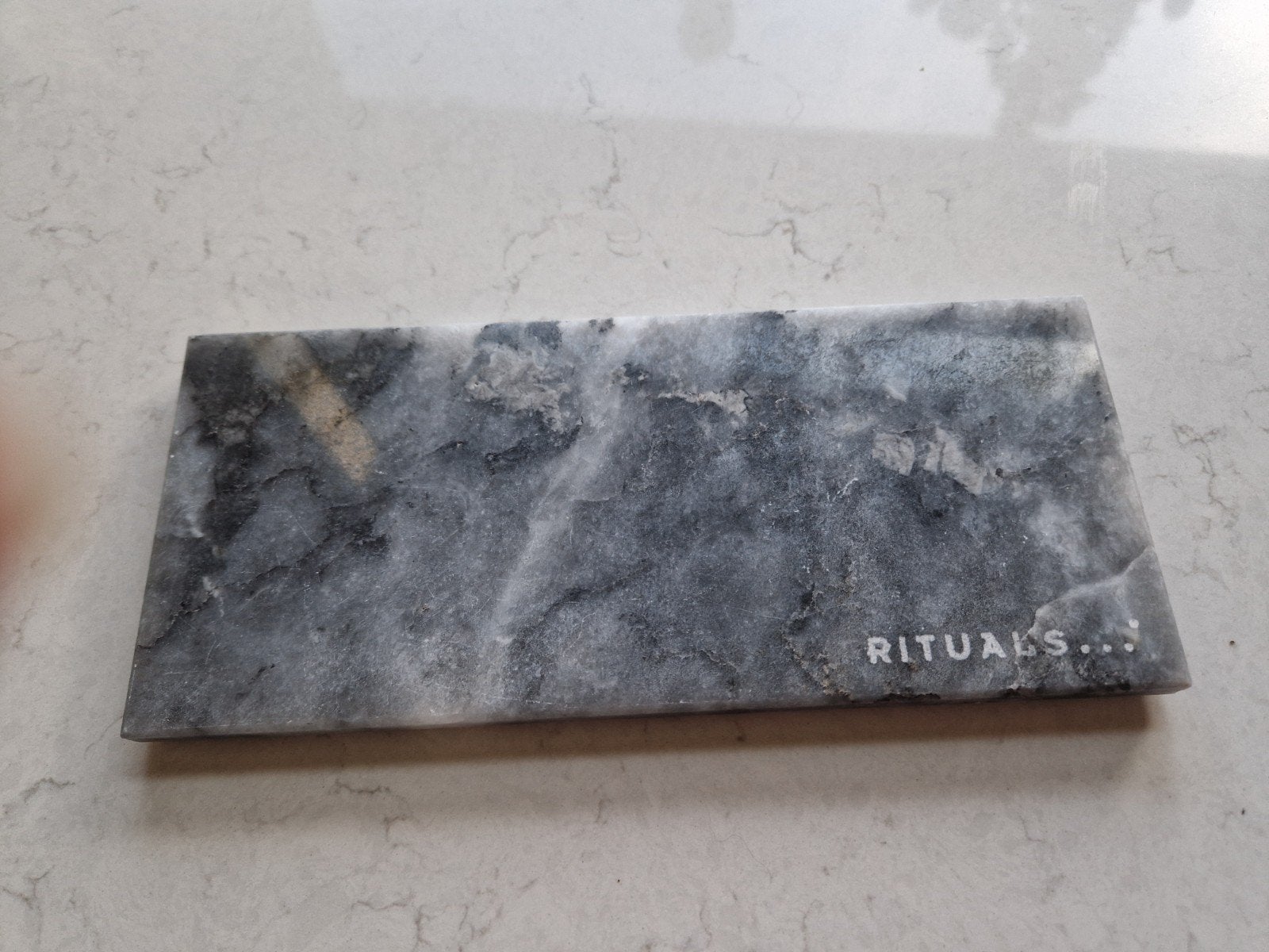 Rituals marmeren plateau voor handzeep o.i.d. | Marmer tray, Ophalen of Verzenden, Gebruikt, Grijs, Steen/keramiek