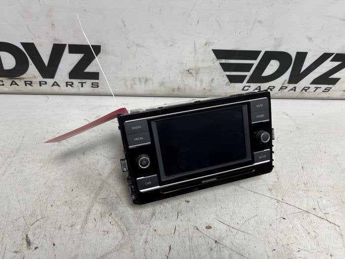 Radio van een Volkswagen Polo, Gebruikt, -, Volkswagen, -