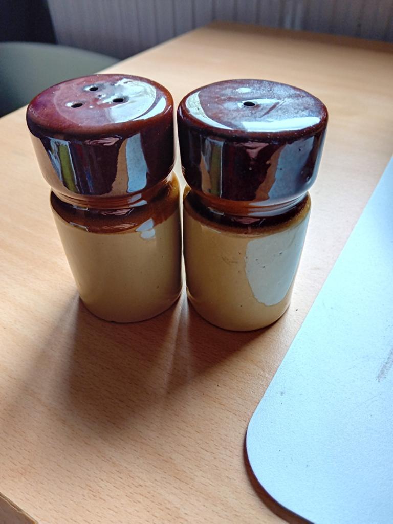 Vintage 70s Bruin Stoneware Peper- en Zoutstel, Ophalen of Verzenden