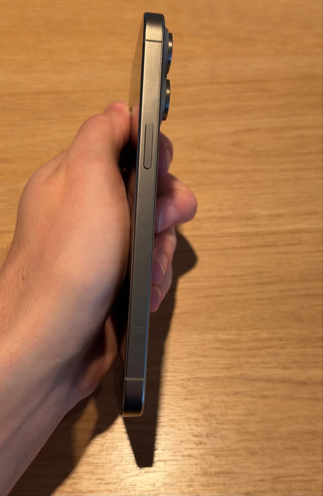 Foto 8 van iPhone 15 Pro Max 256GB Natural Titanium - Zo goed als nieuw