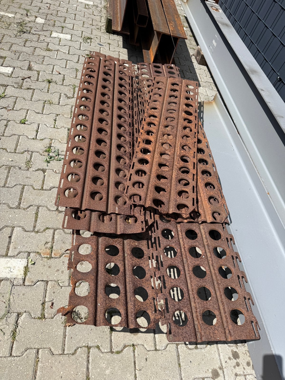Stalen rijplaten / zandladders / offroad rijplaten, Ophalen, Zo goed als nieuw