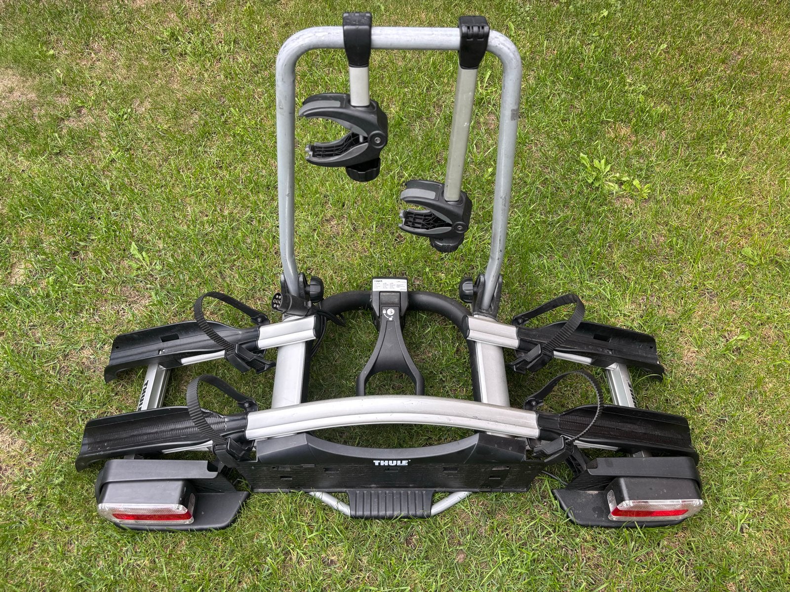 Thule Euroway G2 921 fietsendrager kantelbaar, Auto diversen, Fietsendragers, Ophalen, Gebruikt, 2 fietsen, Trekhaakdrager