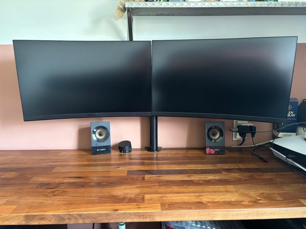 MSI curved schermen op standaard, 101 t/m 150 Hz, Curved, Zo goed als nieuw, Overige typen