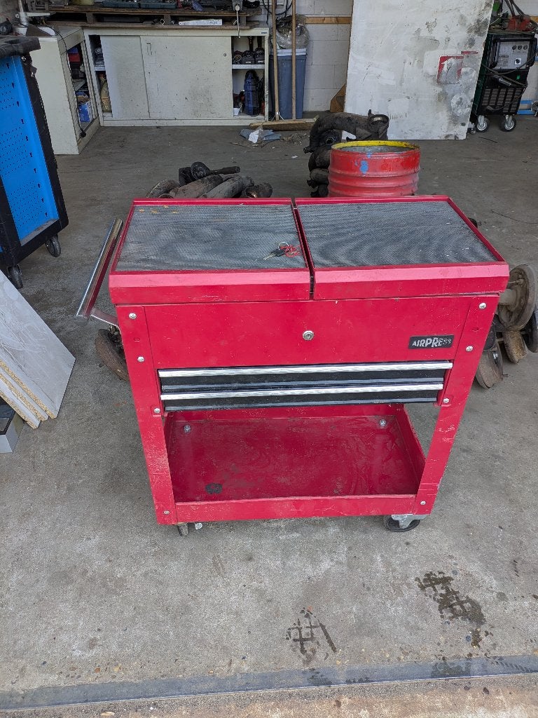 Gereedschap kar airpress, Ophalen, Gebruikt