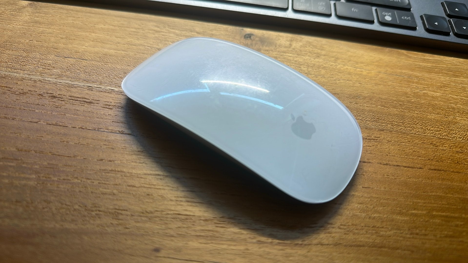 Apple Magic Mouse A1296 (eerste generatie), Ophalen, Muis, Gebruikt, Ergonomisch