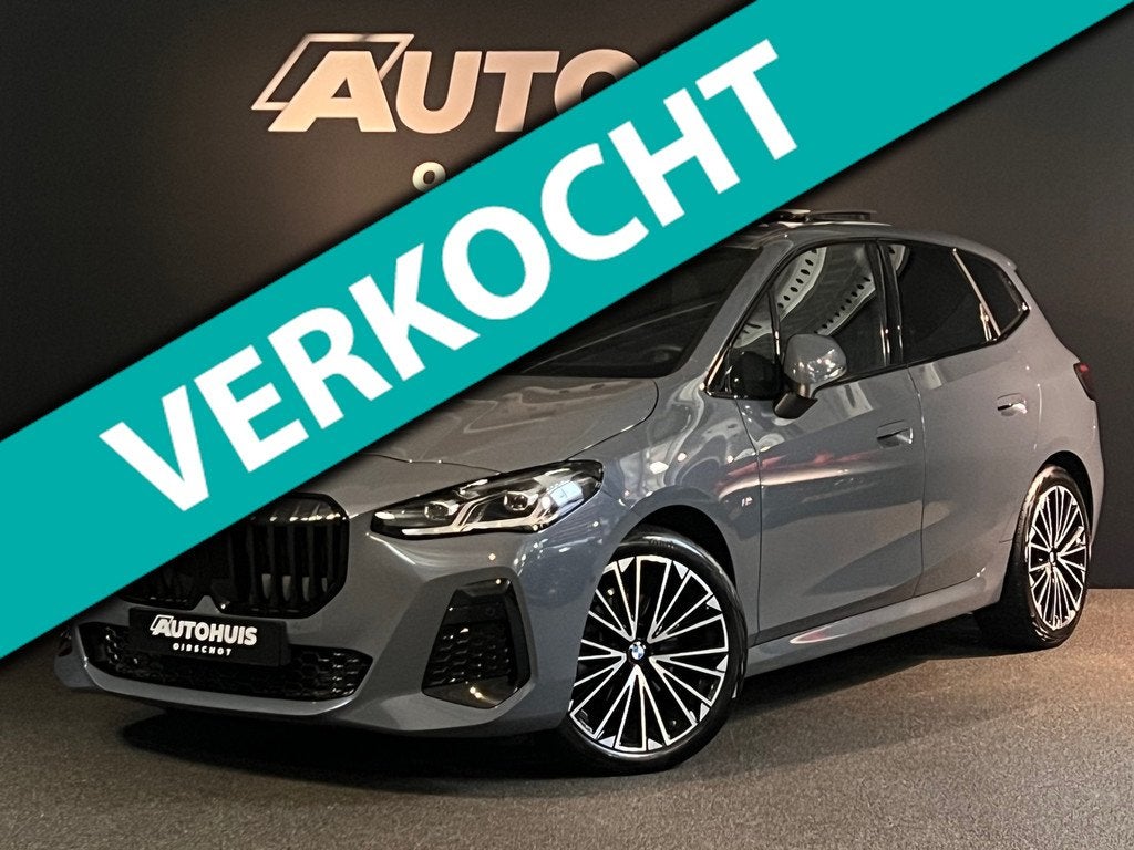 BMW 2-serie Active Tourer 218i High Executive Edition M/ Mas, Auto's, BMW, 136 pk, Gebruikt, Zwart, Automatische klimaatregeling
