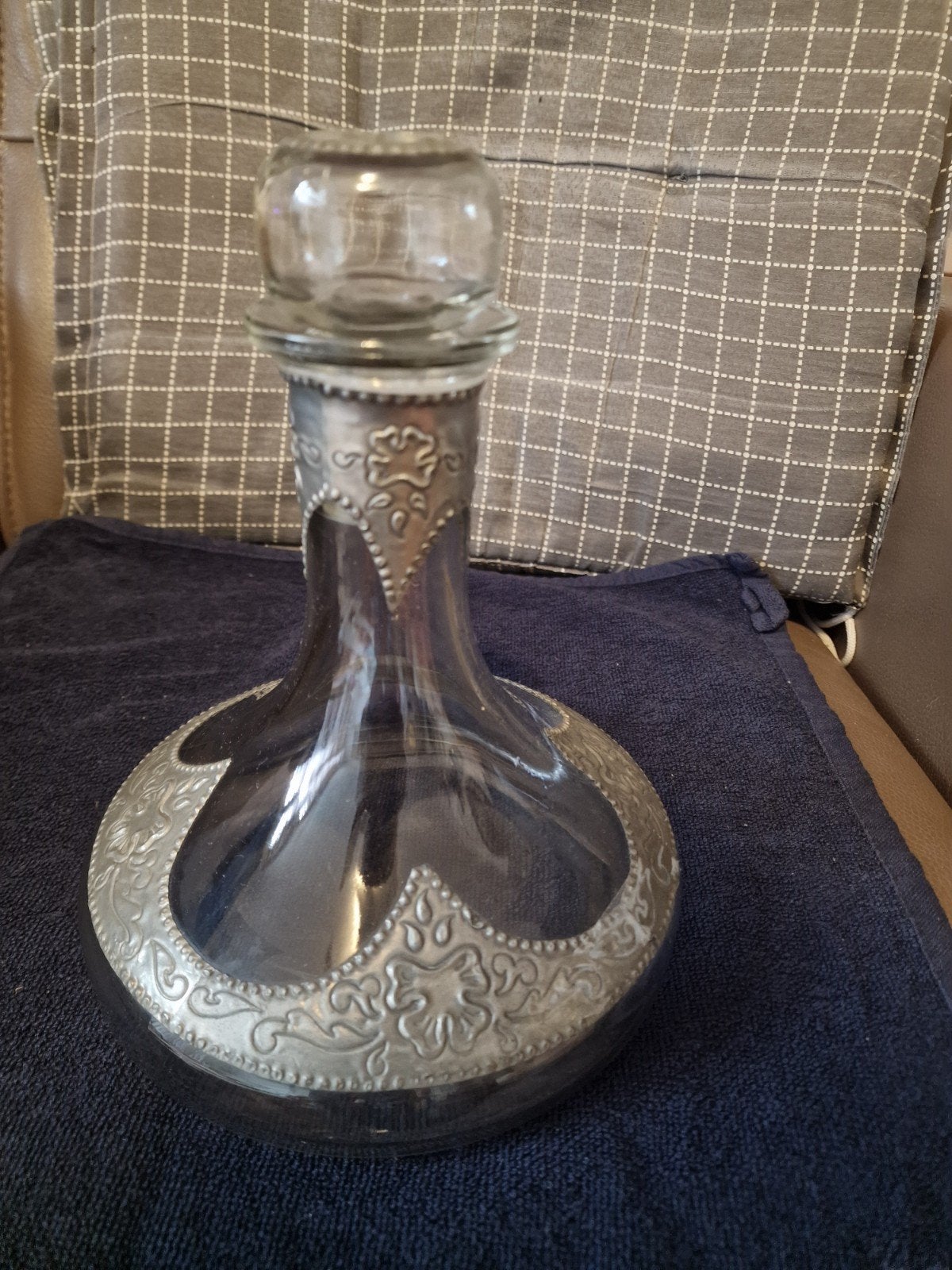 Vintage Decanteer karaaf  met ongeschonden lid., Ophalen of Verzenden