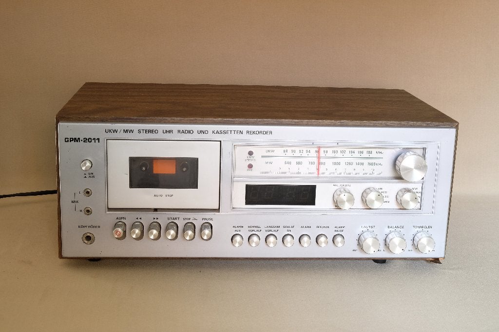 GPM-2011 UKW/MW Stereo Radio en Cassetterecorder, Ophalen of Verzenden, Gebruikt, Radio