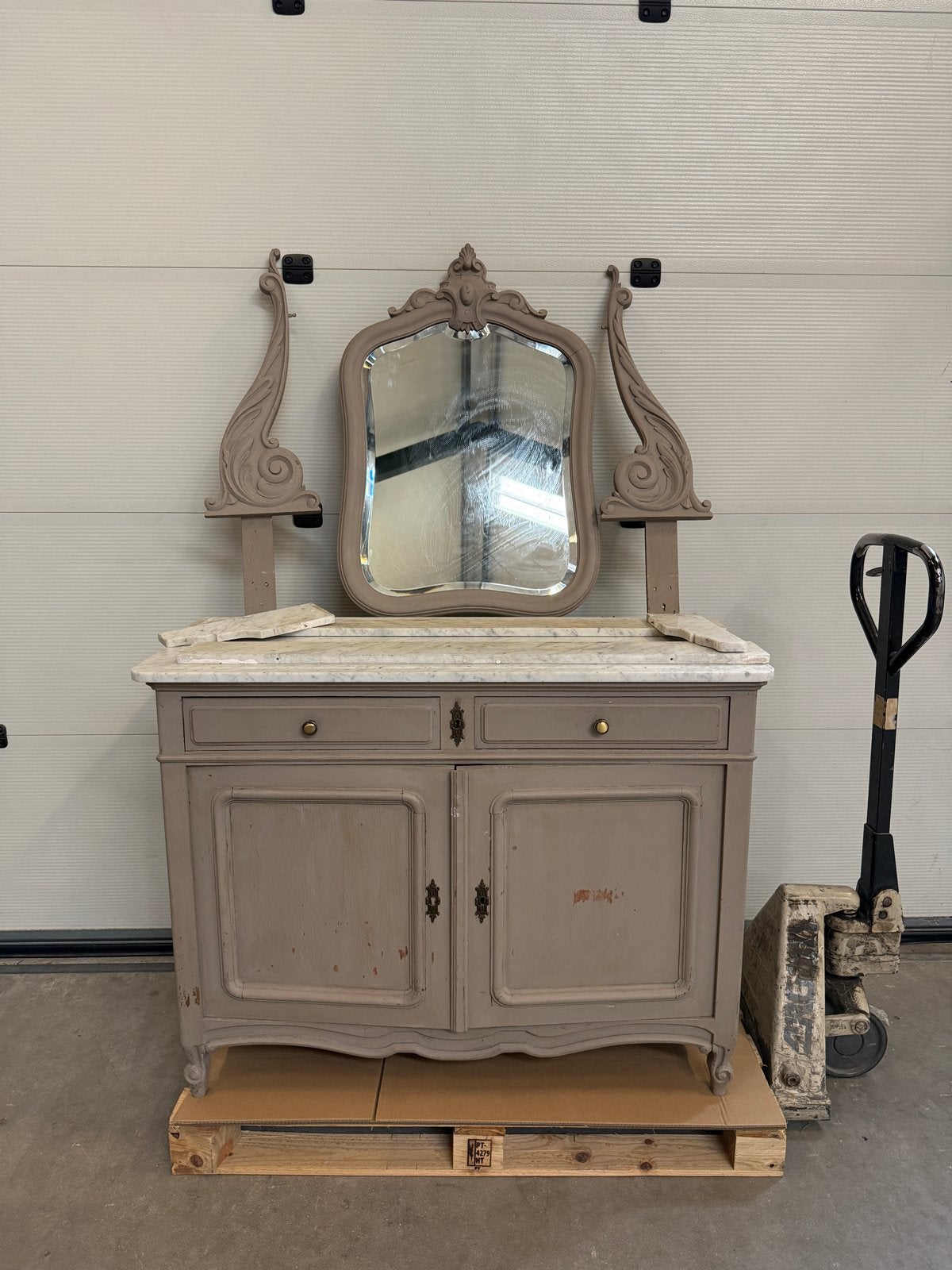 Antiek dressoir/ commode met marmeren blad en spiegel, Ophalen