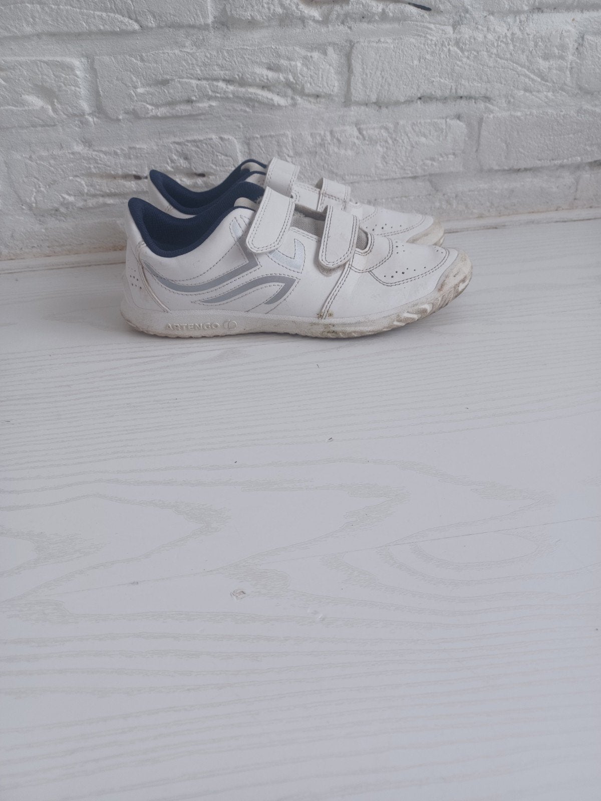 Als nieuwe Artengo schoenen 2x buiten aangehad maat 38., Schoenen, Ophalen of Verzenden, Zo goed als nieuw, Jongen