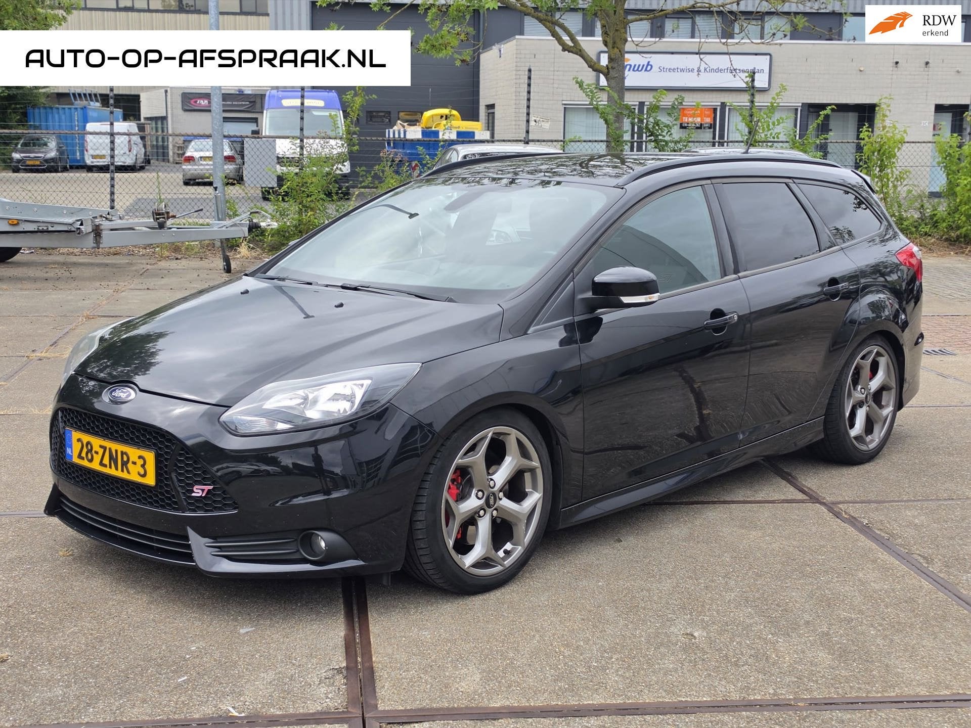 Ford Focus Wagon 2.0 EcoBoost ST-2 250pk Navi Clima Cruise A, Euro 5, Gebruikt, 4 cilinders, Automatische klimaatregeling