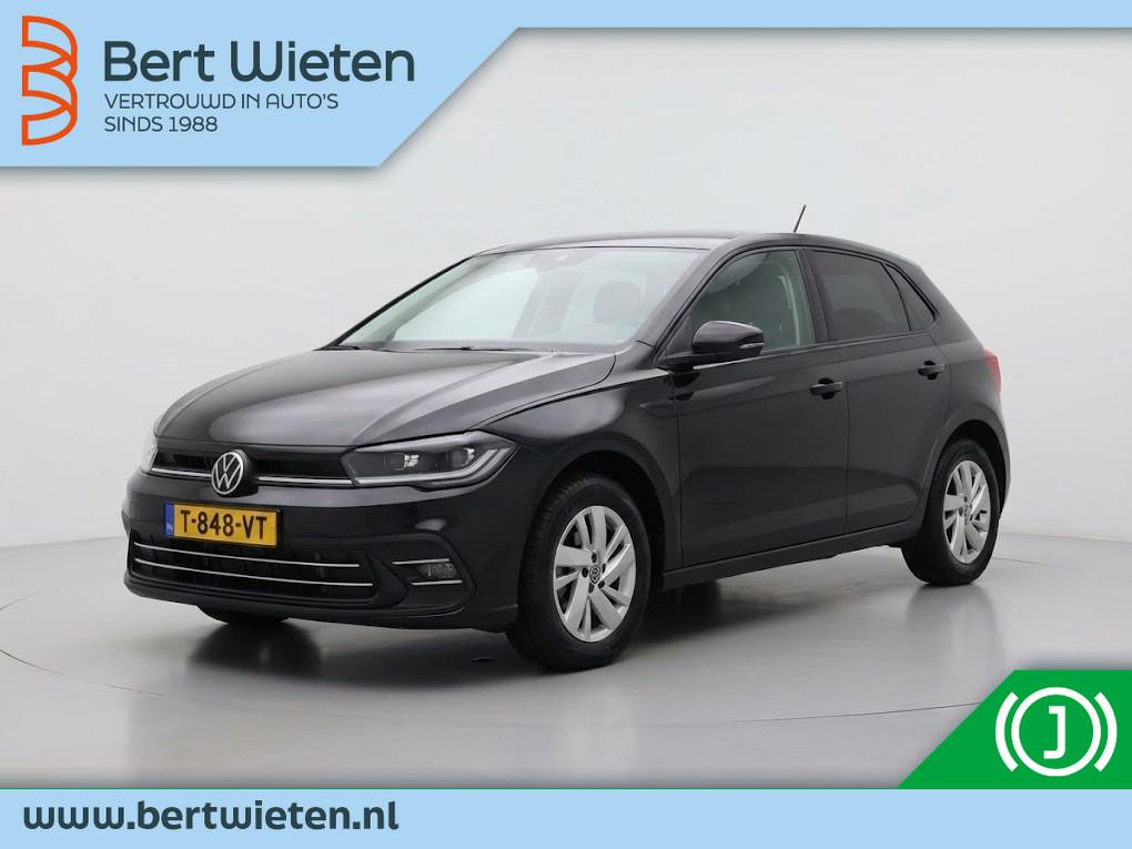 Volkswagen Polo 1.0 TSI 110 PK | IQ Light | Camera | Carplay, Automaat, Automatische klimaatregeling, Stof, Gebruikt