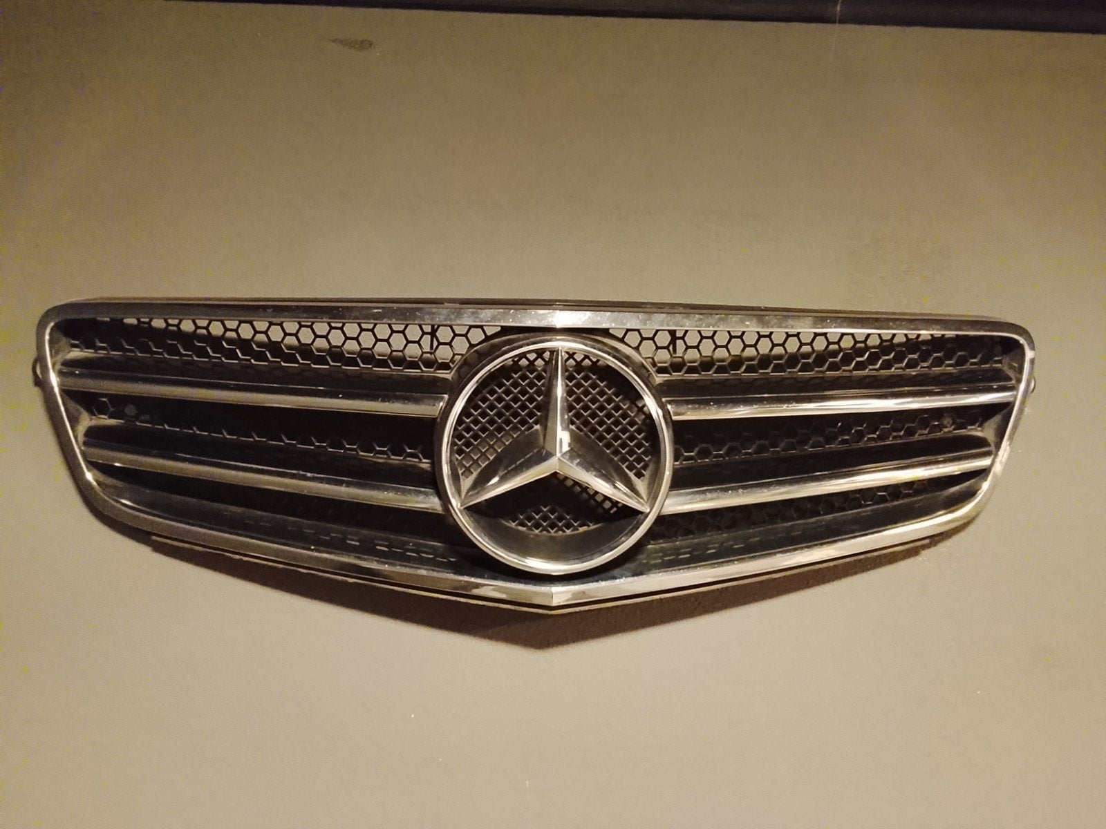 Grill Mercedes W204 C-Klasse 2007-2013 met ster en zwart, Auto-onderdelen, Ophalen of Verzenden
