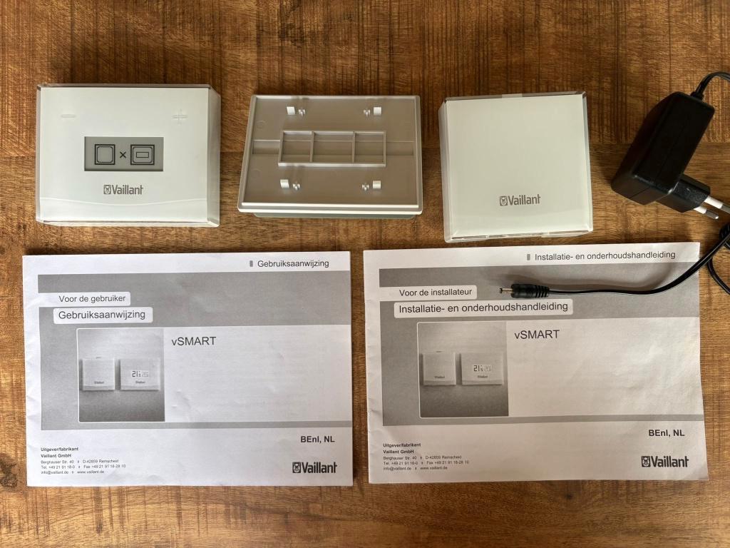 Vaillant vSmart thermostaat, Ophalen of Verzenden, Slimme thermostaat, Gebruikt