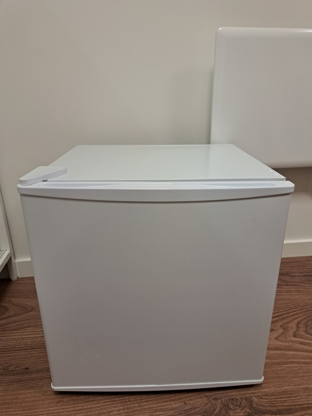 Kleine koelkast Tillreda IKEA, Witgoed en Apparatuur, Ophalen, Minder dan 85 cm, Minder dan 75 liter, 45 tot 60 cm