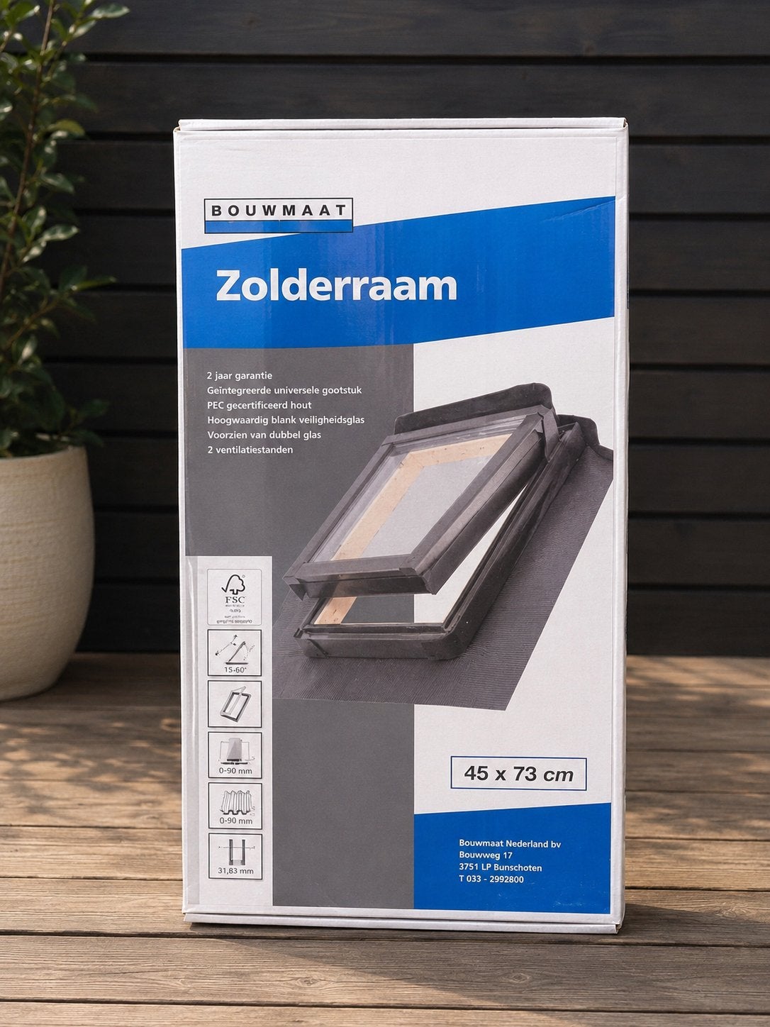 Bouwmaat Zolderraam 45 x 73 cm – Nieuw in doos – Dubbel glas, Doe-het-zelf en Verbouw, Glas en Ramen, Ophalen, Zo goed als nieuw