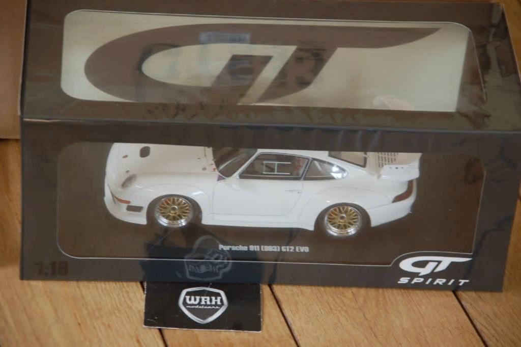 1:18 PORSCHE 911 993 GT2 EVO white GT spirit GT532 inbox WRH, Verzenden, Zo goed als nieuw, Auto, Overige merken