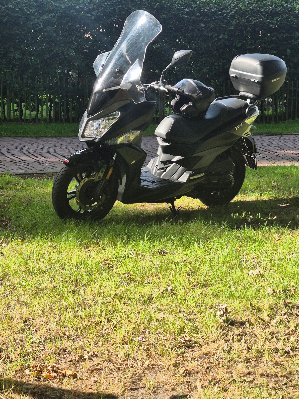 Sym Jet 14 scooter 2023 met topkoffer en windscherm. 4800 km, Ophalen, Gebruikt, Benzine, SYM
