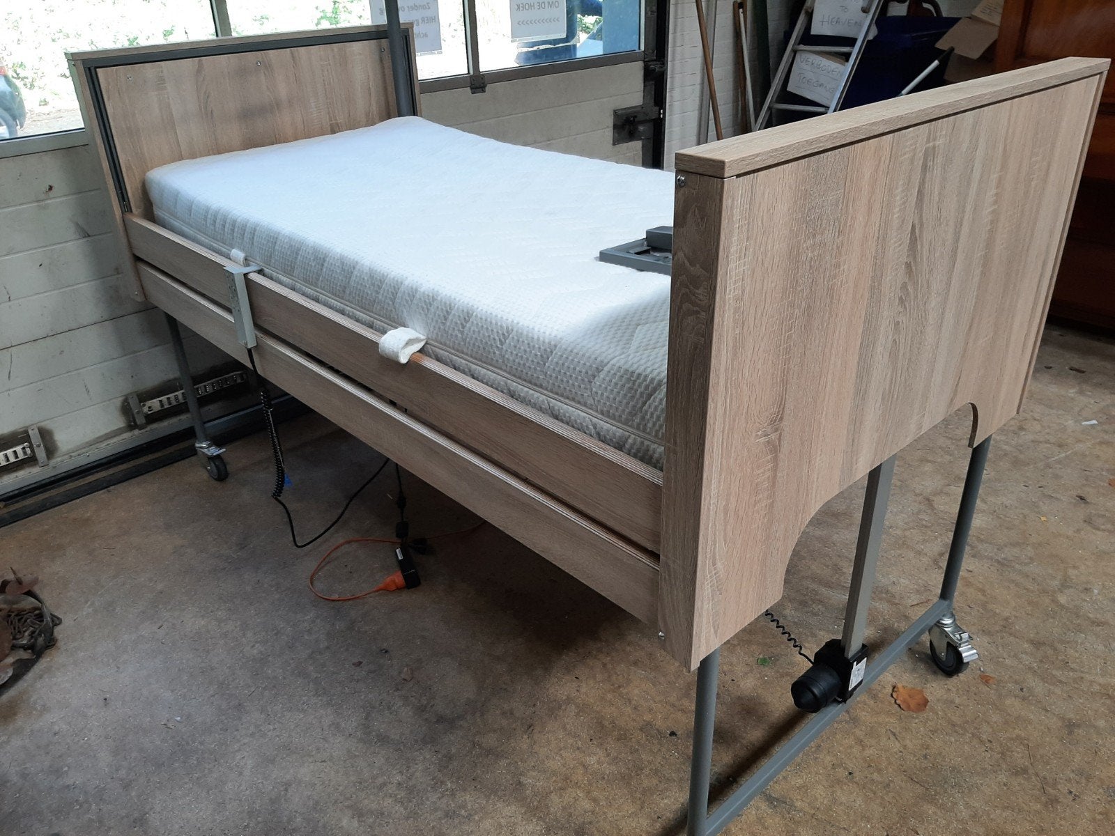 zorgbed ecofit s plus low met papegaai en matras, Huis en Inrichting, Ophalen, Bruin, 200 cm, Metaal