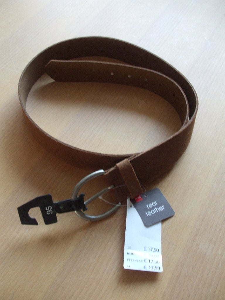 Te koop mooie ceintuur.(nieuw)., Kleding | Dames, Riemen en Ceinturen, Overige kleuren, Echt leder, Nieuw, Tailleriem