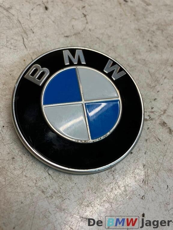 Logo BMW 3/5/6-serie G20 F90 G30 G31 G32 X2F39 51147463715, Gebruikt, Ophalen of Verzenden, BMW, BMW