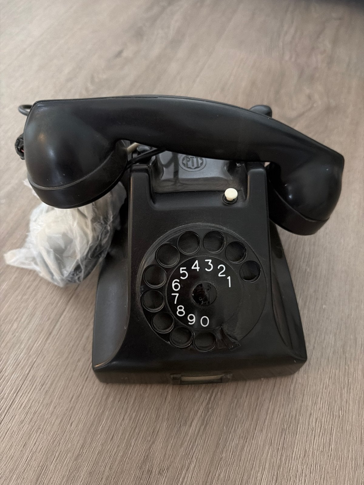 Vintage Bakelieten Telefoon met Draaischijf - Zwart, Antiek en Kunst, Ophalen