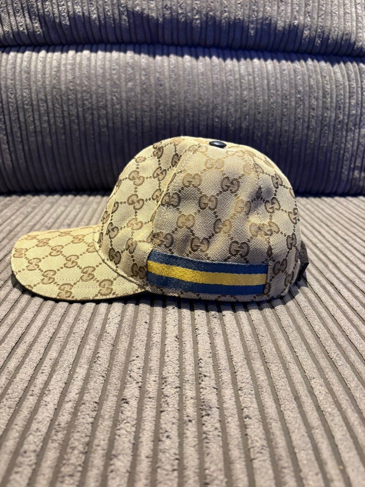 Gucci pet limeted geel orgineel, Kleding | Heren, Ophalen, Zo goed als nieuw