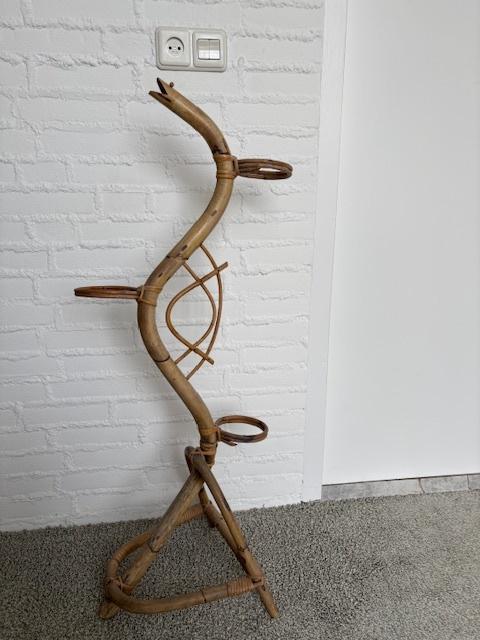 Rotan plantenrekje, Ophalen of Verzenden, Gebruikt