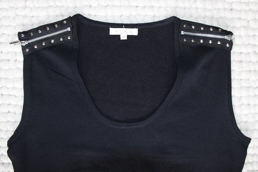Yuka Topje (S) € 15,-, Yuka, Zwart, Ophalen of Verzenden, Zo goed als nieuw