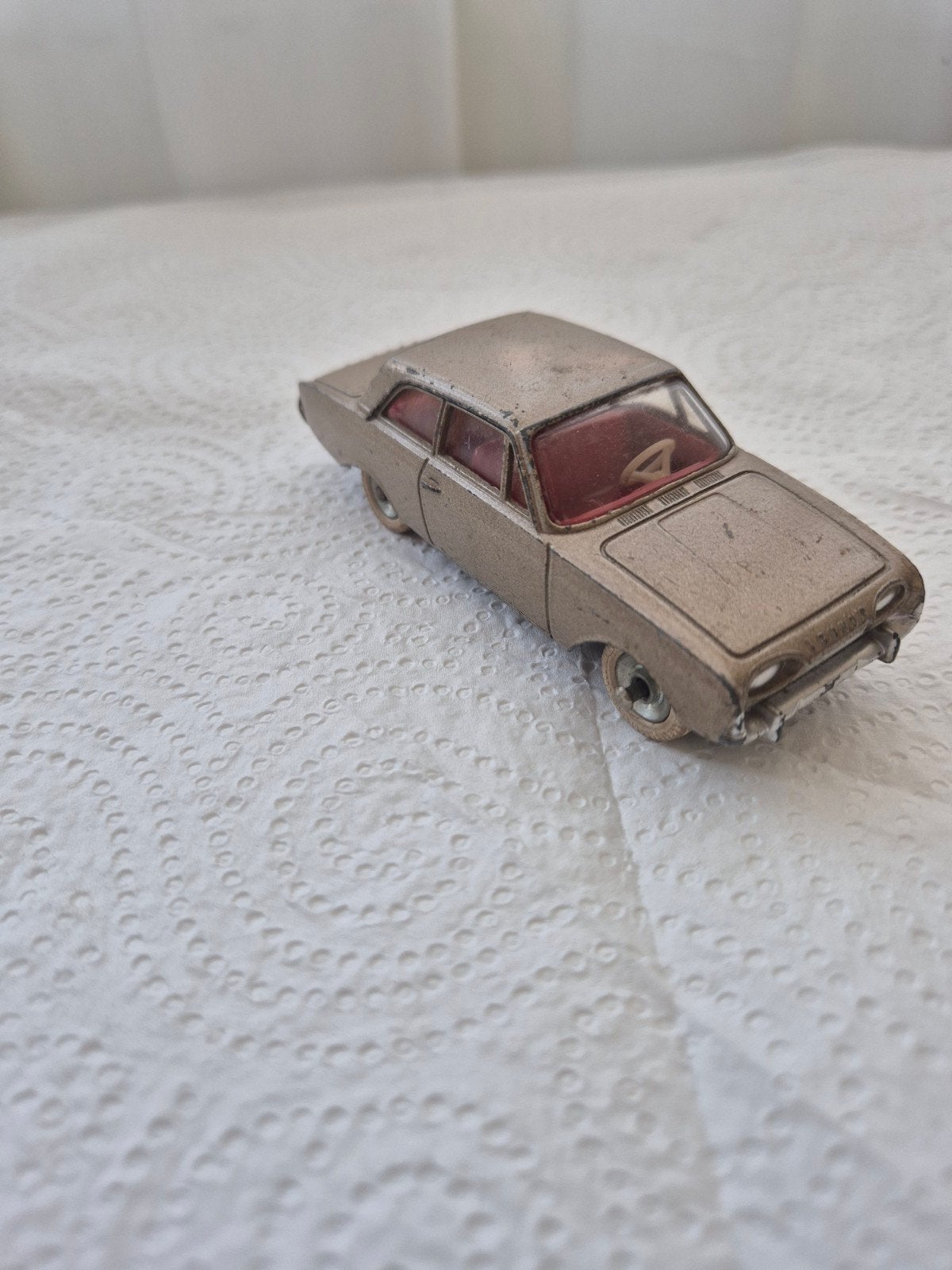 Originele oude dinky toy meccano  ford taunus, Ophalen of Verzenden, Gebruikt, Auto, Dinky Toys
