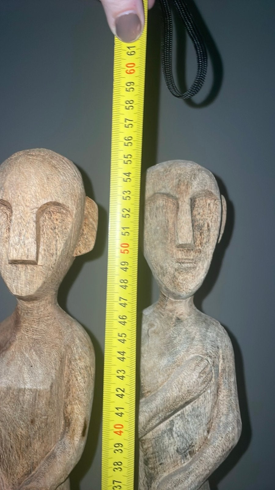 Landelijk sober vergrijsd oud houten beeld, Handgemaakt, Beeld, Hout, Grijs