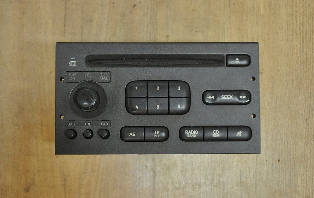 Radio cd-speler origineel Saab 9-3 OG (1998-2003), Gebruikt, Info@saabcars.se, Ophalen of Verzenden, Saab